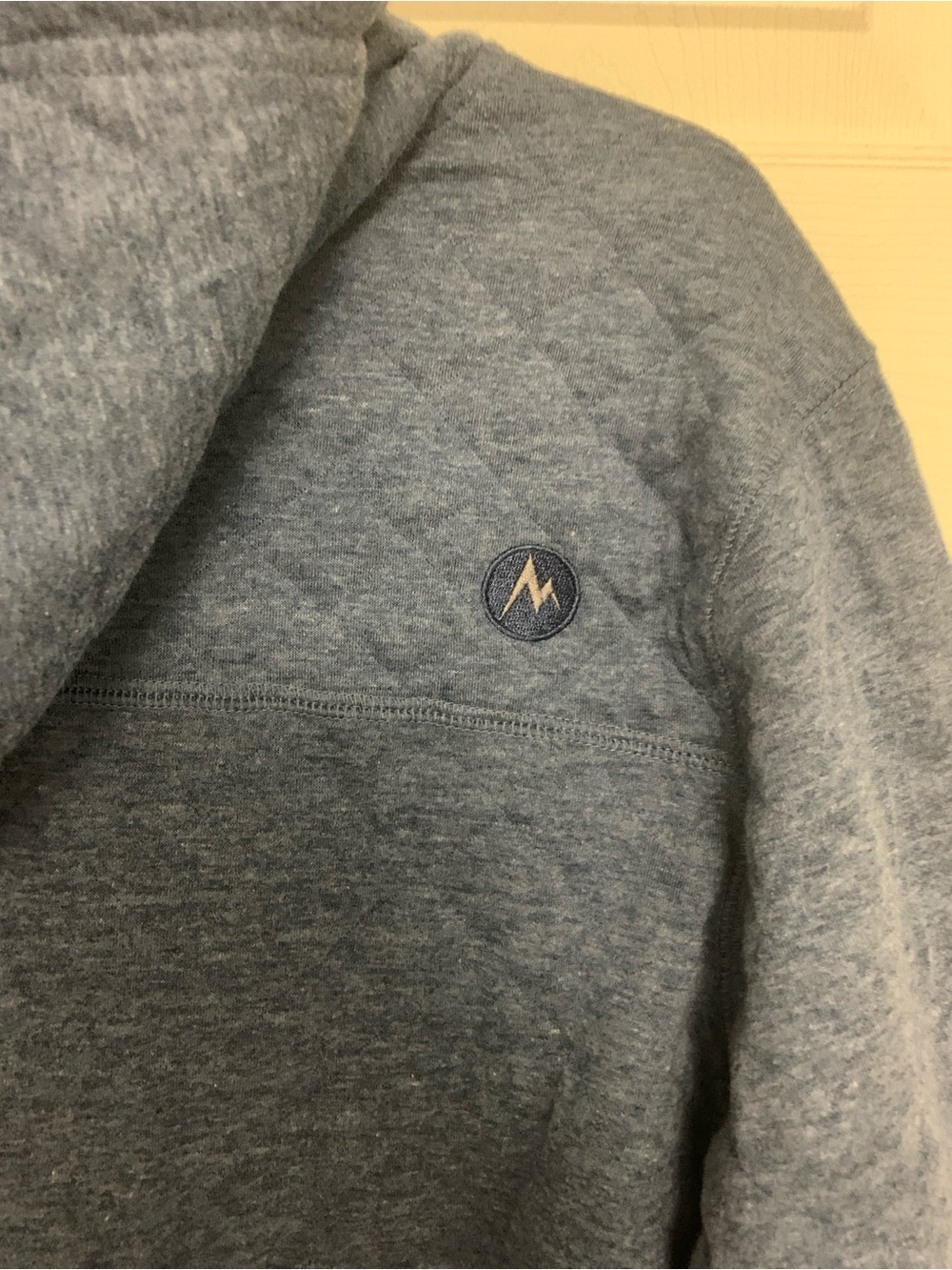 Marmot Men's Quilted Blue Pullover Hoodie with Drawstring - Picture 2 of 7